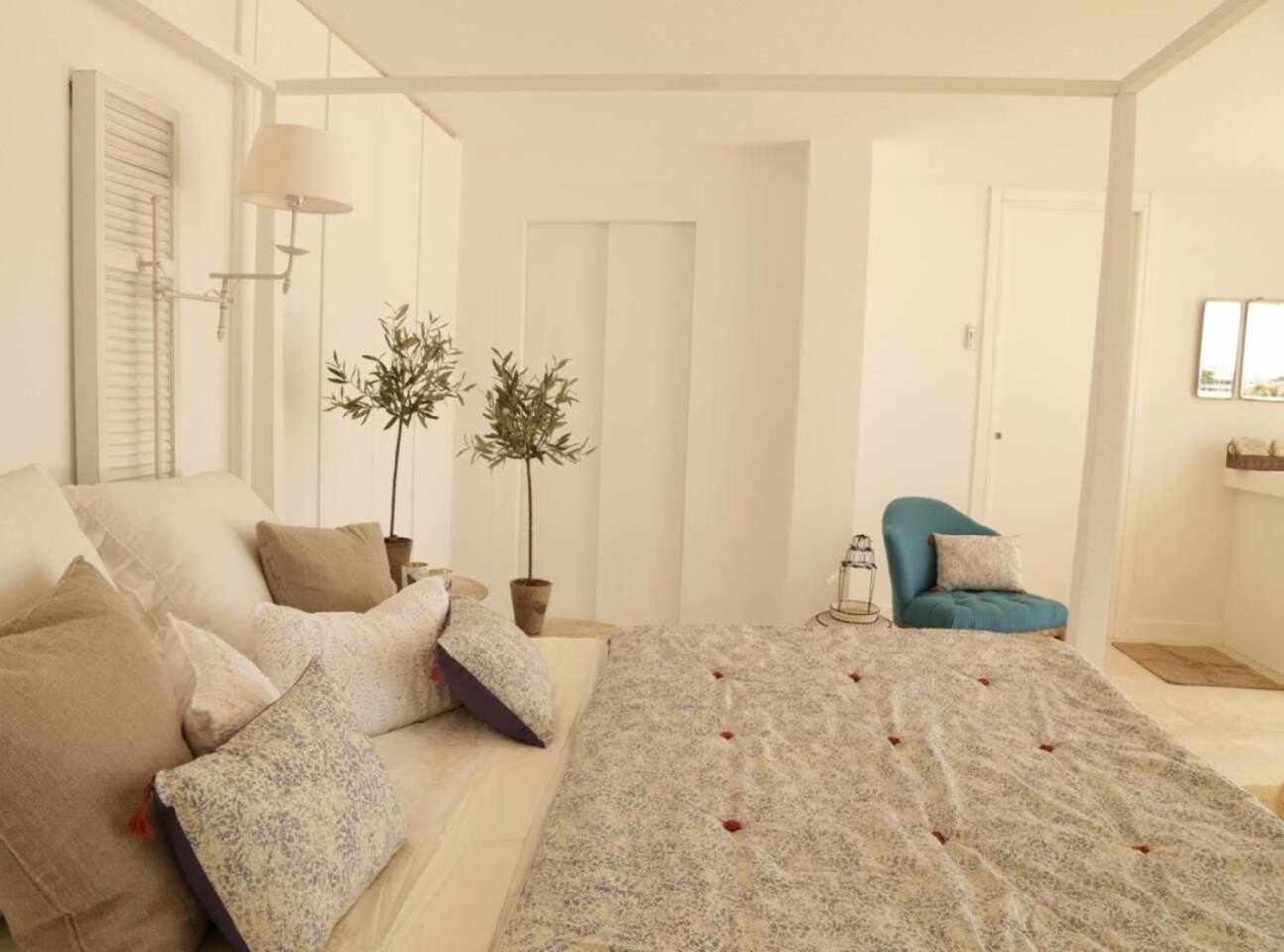 Beachfront Es Turo Apartment Colonia de Sant Jordi Стая снимка