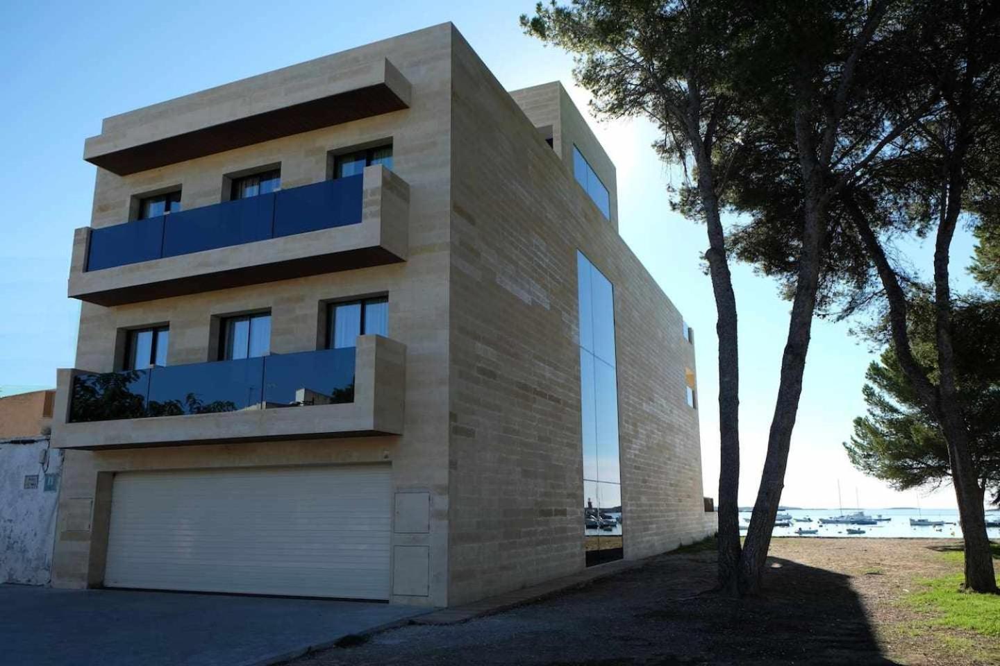 Beachfront Es Turo Apartment Colonia de Sant Jordi Стая снимка